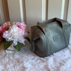 EUC Dagne Dover XS Landon sage